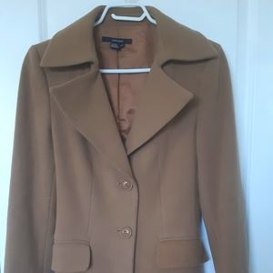Tan color long winter/spring coat with lining